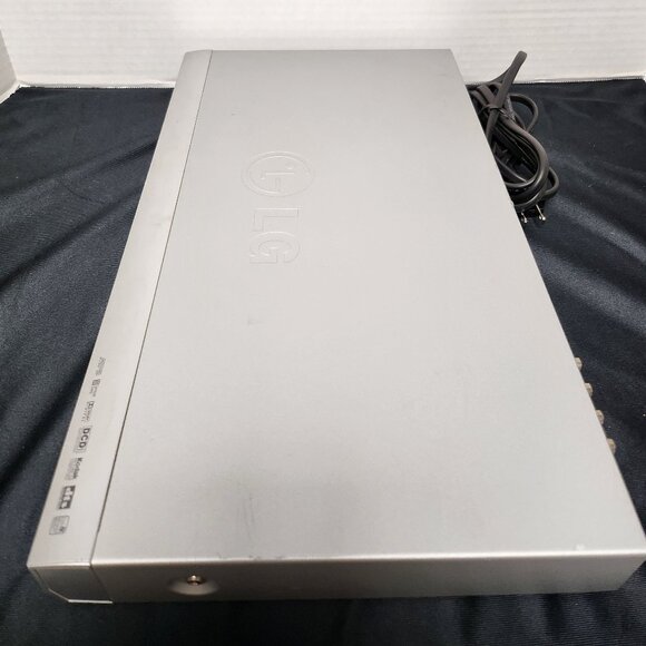 LG DVD PLAYER. Model No. DV7832NXC - Picture 9 of 11